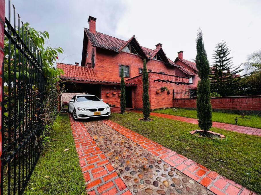 Vila Hermosa Casa , Con Parqueadero En Rionegro Cerca Al Aeropuerto Exteriér fotografie