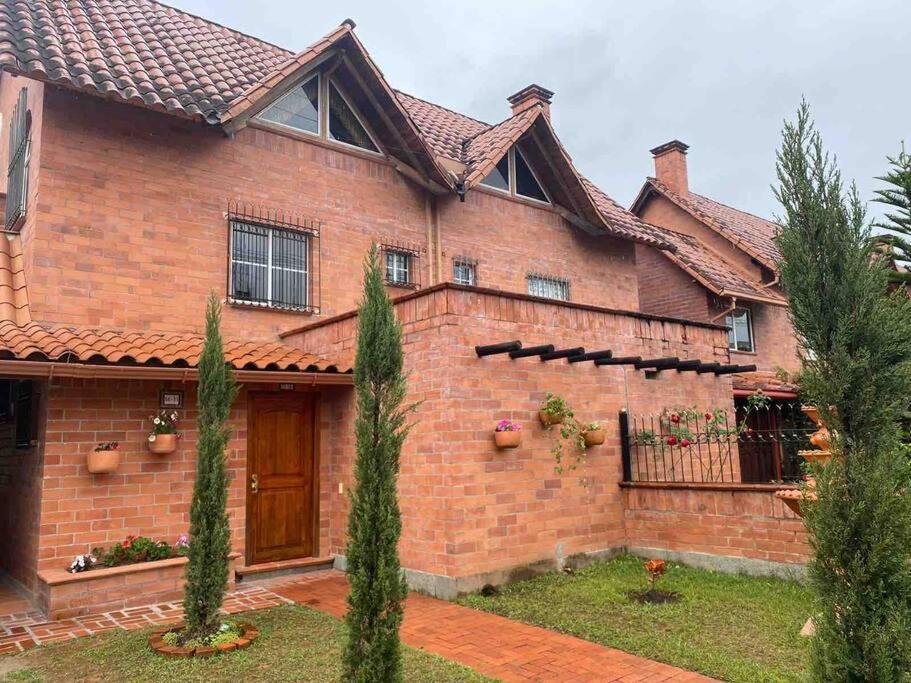 Vila Hermosa Casa , Con Parqueadero En Rionegro Cerca Al Aeropuerto Exteriér fotografie